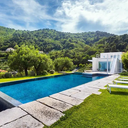 Vila Hostdomus - Ghighina